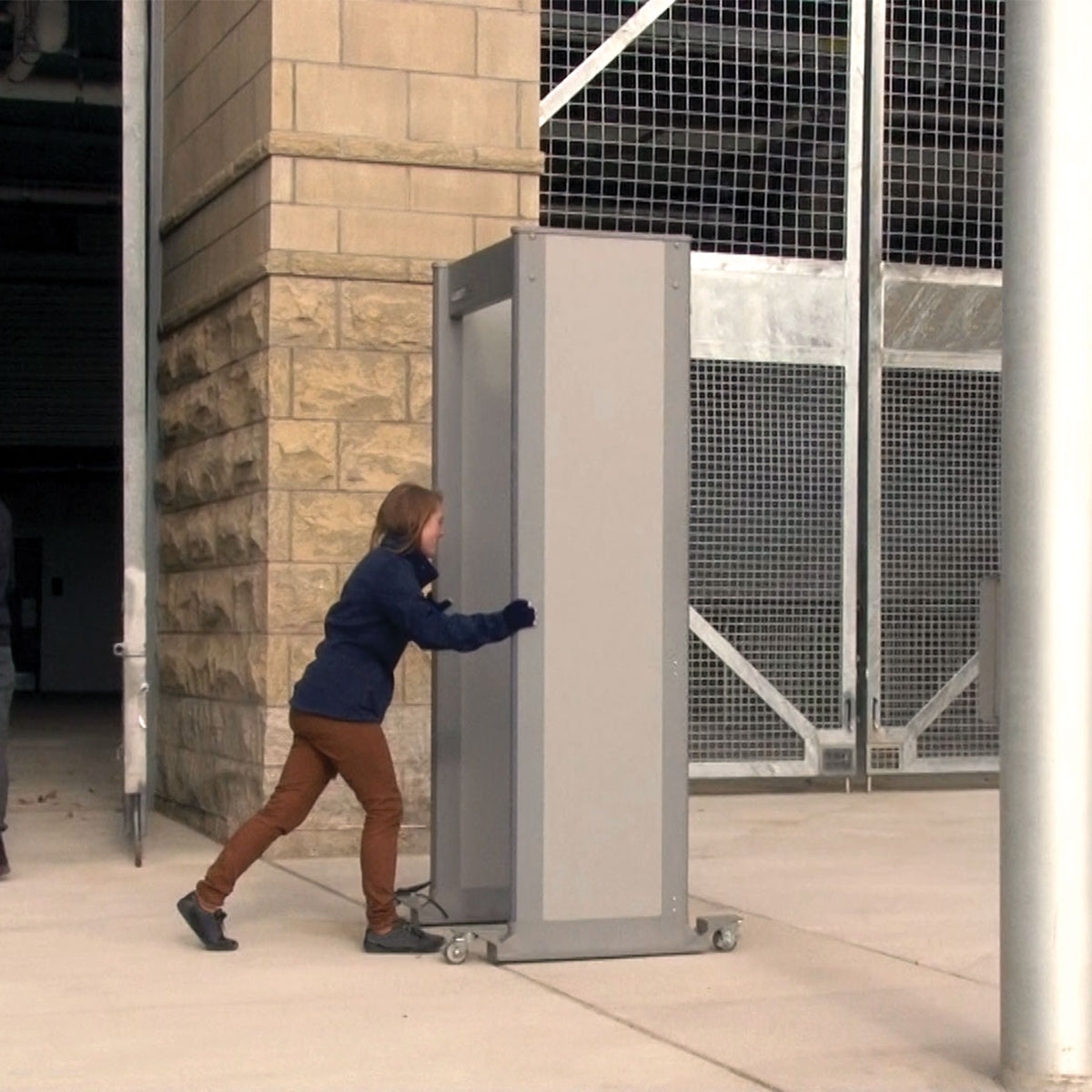 REFURBISHED: PD6500i Walk-Through Metal Detector