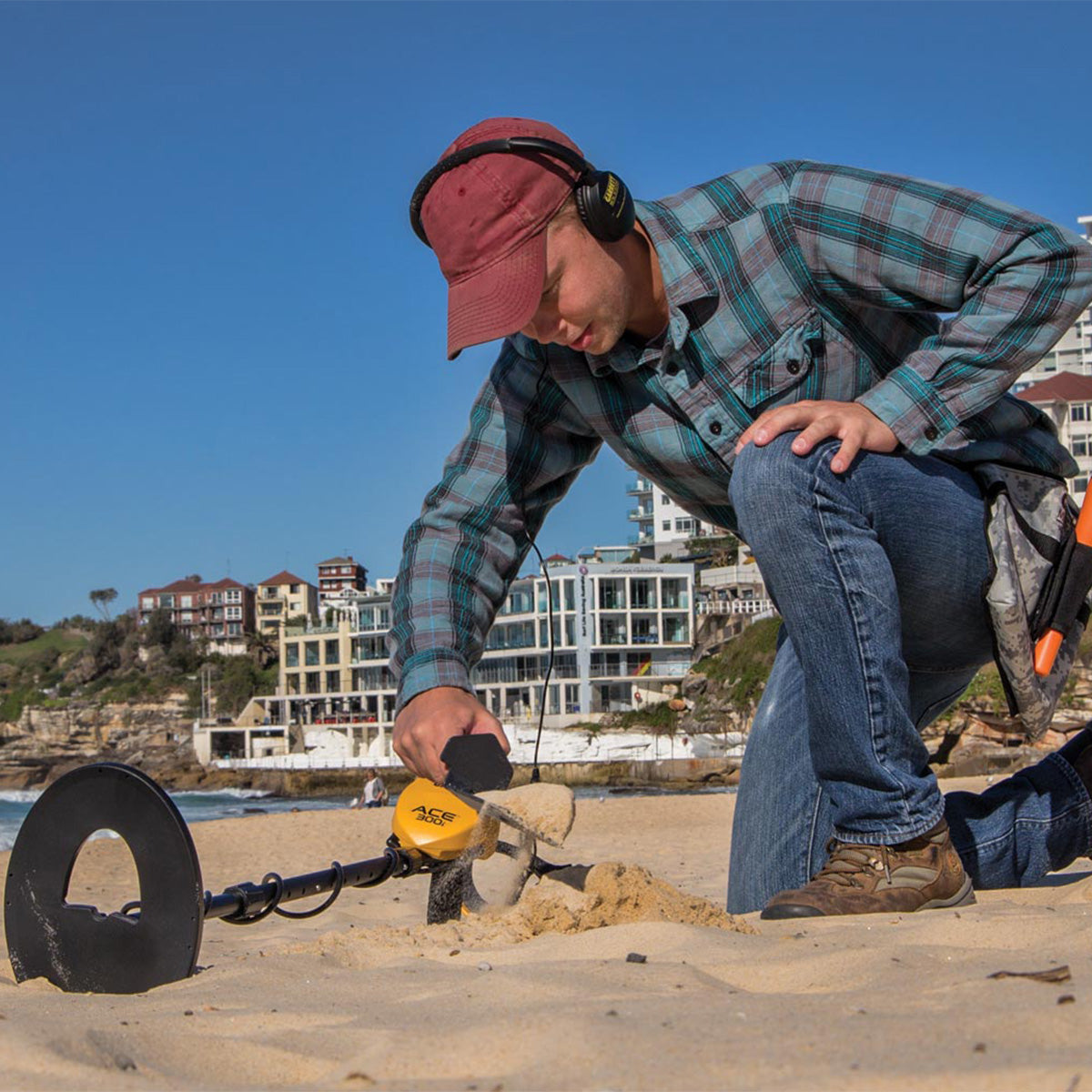 Garrett ACE 300i Metal Detector